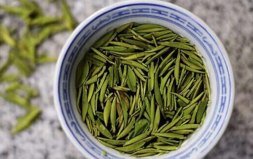 海馬宮茶的泡法與功效:黃茶的沖泡技巧與健康益處