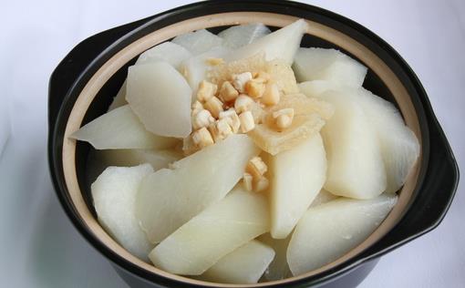 冬吃蘿卜夏吃姜：冬季白蘿卜的健康吃法與功效