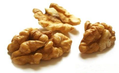 哪些食物能補腦？── 健腦飲品與食材推薦