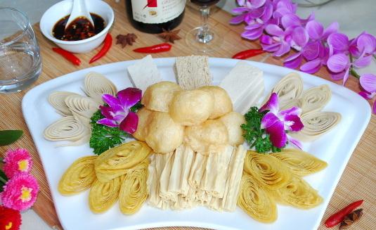 吃豆制品的好处:减少动脉粥样硬化
