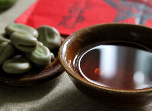 五味子酒的功效與正確飲用方法