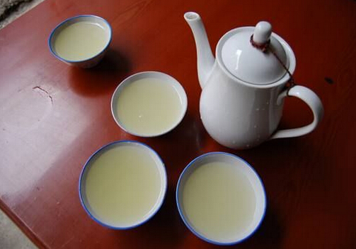 糯米酒煮鸡蛋的功效与作用