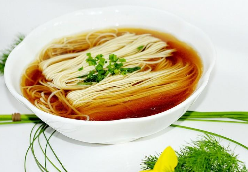 陽春面的營養價值與食用注意事項