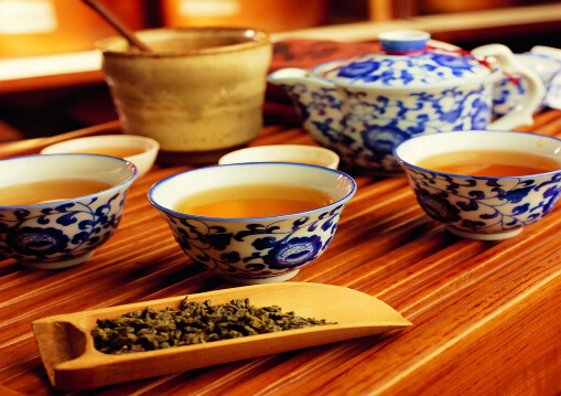 茶的功效与作用：营养成分、功效及适用人群一览