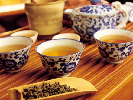 揭秘六款常见花茶的养生功效与作用