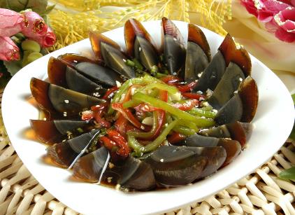 吃皮蛋有什么好处?怎么做好吃?松花蛋的营养价值