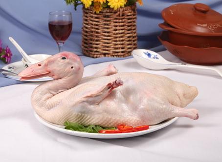 吃鸭肉有什么好处？鸭肉营养价值及功效全解析