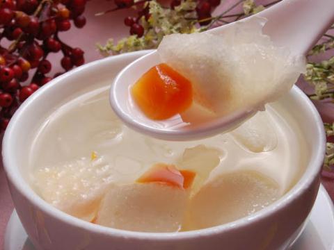 冰糖雪梨的功效與正確做法