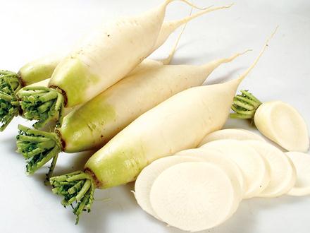 生嚼白萝卜能止咳化痰