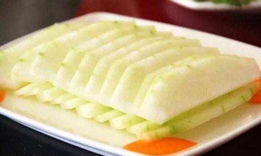 最有效的燃脂食物盘点:蔬菜、饮品与水果全解析