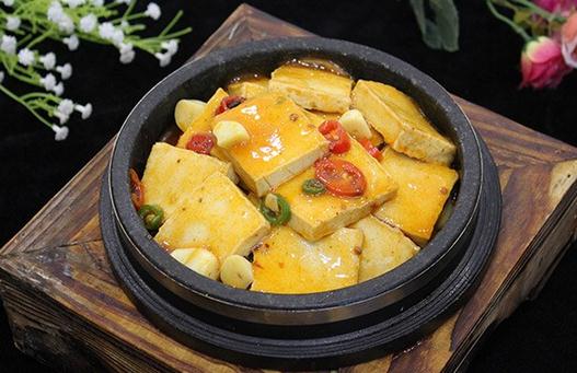 豆腐瘦身食谱:5款美味低卡料理做法