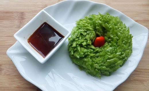 苦瓜食谱：6道低卡美食轻松享苗条身材