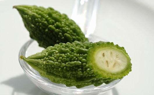 碧綠雙瓜瘦身水:天然減肥美容飲品