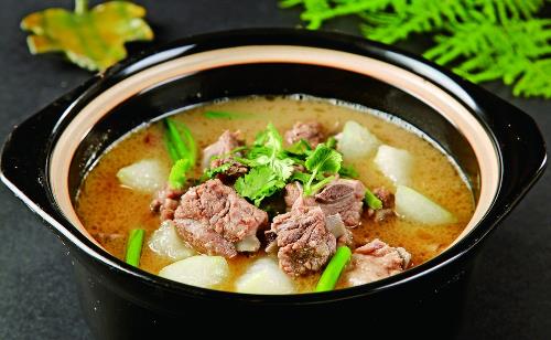 高壓鍋排骨怎麼做才好吃:選擇與烹調技巧全攻略