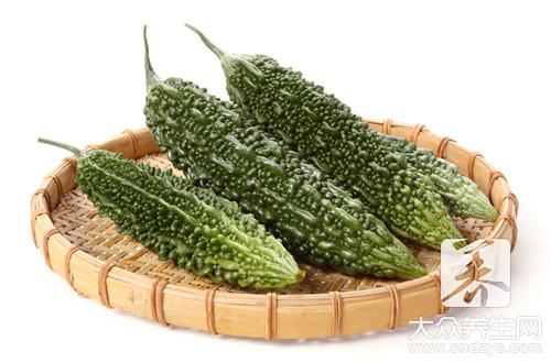 苦瓜的相克食物與食用禁忌指南
