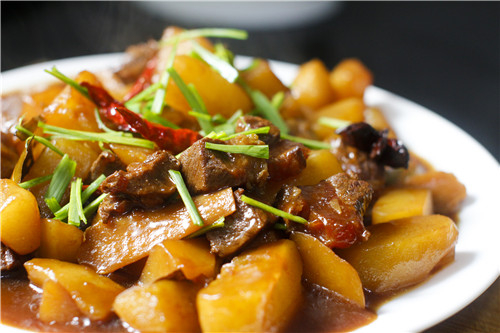老人骨折吃什麼恢復快 首選三款食療方