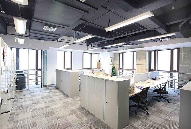 辦公室無吊頂裝修設計與效果圖展示