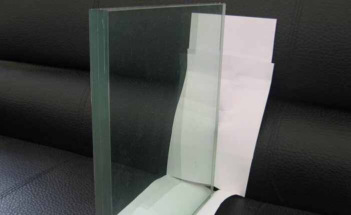 防彈玻璃如何能防彈：原理、結構與實用功能