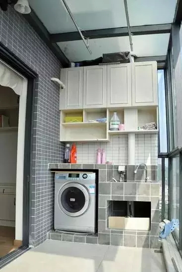 小户型阳台如何扩容：实用设计与空间利用指南