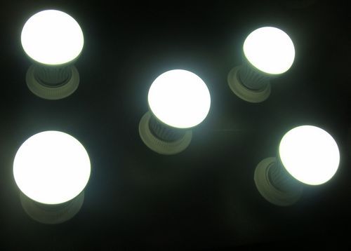 LED燈泡不亮的原因與解決方法