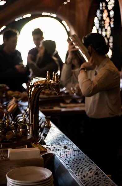 多倫多充滿神秘感的 BAR RAVAL 酒吧