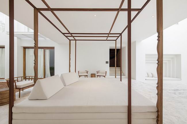 紅磚白牆的天堂：Sala Ayutthaya 美景酒店