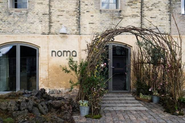 既是餐廳也是服裝店鋪！Club Monaco 與 Noma 的創意融合