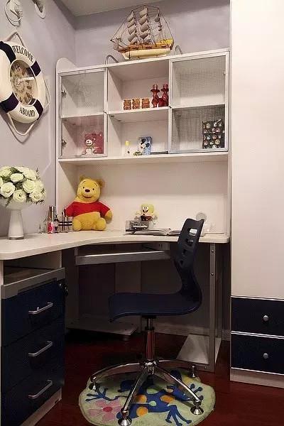 小户型卧室兼书房的6种巧妙设计