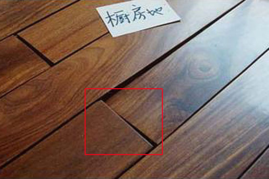 解決實木復合地板崩邊問題：六大原因與對策