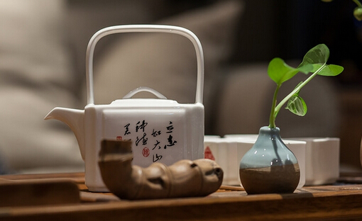 如蘭似茶，韻味中國風！打造一個古韻新中式之家