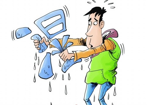 潮濕天氣除霉味指南：房間防霉實用方法