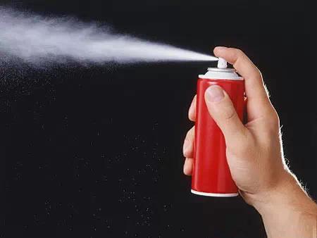 年底大扫除必看！17种家居用品的隐形毒物与安全替代方案