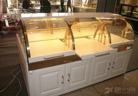 蛋糕展示櫃優點欣賞:均溫設計與夜間營業