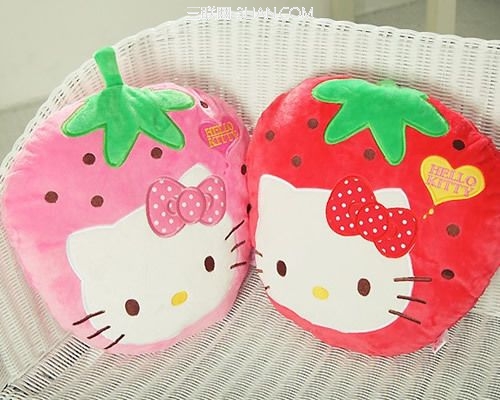 10款草莓家居精选:日本手工模型与实用收纳好物