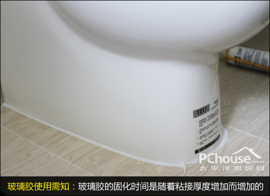 装修辅料之玻璃胶选购与使用指南