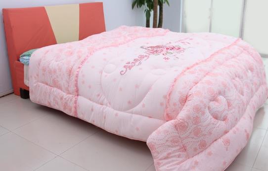 不同被芯除味指南：棉花、羽绒、蚕丝等清洁保养