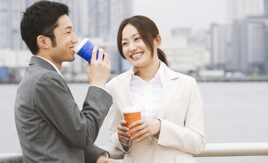 職場生存指南:白領如何贏得上司重視與同事肯定
