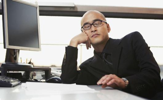 職場穿搭心情術:透過服飾選擇調節情緒
