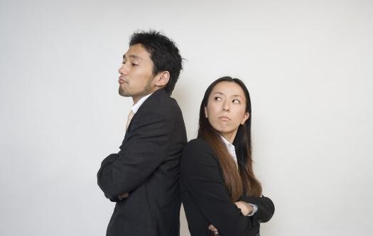 職場潛規則：如何處理同事關係與避免金錢糾紛