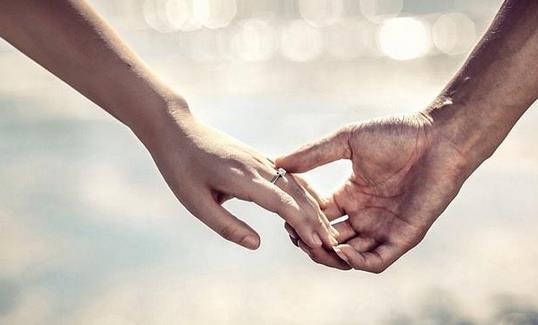 如何经营好你的婚姻？掌握情绪管理与沟通智慧