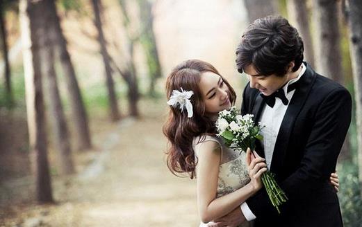 智慧婚姻指南:女人如何经营长久幸福关系